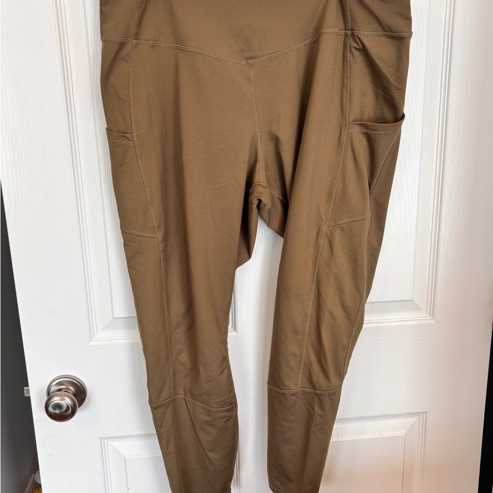 Joe Fresh Women's olive green Joggers